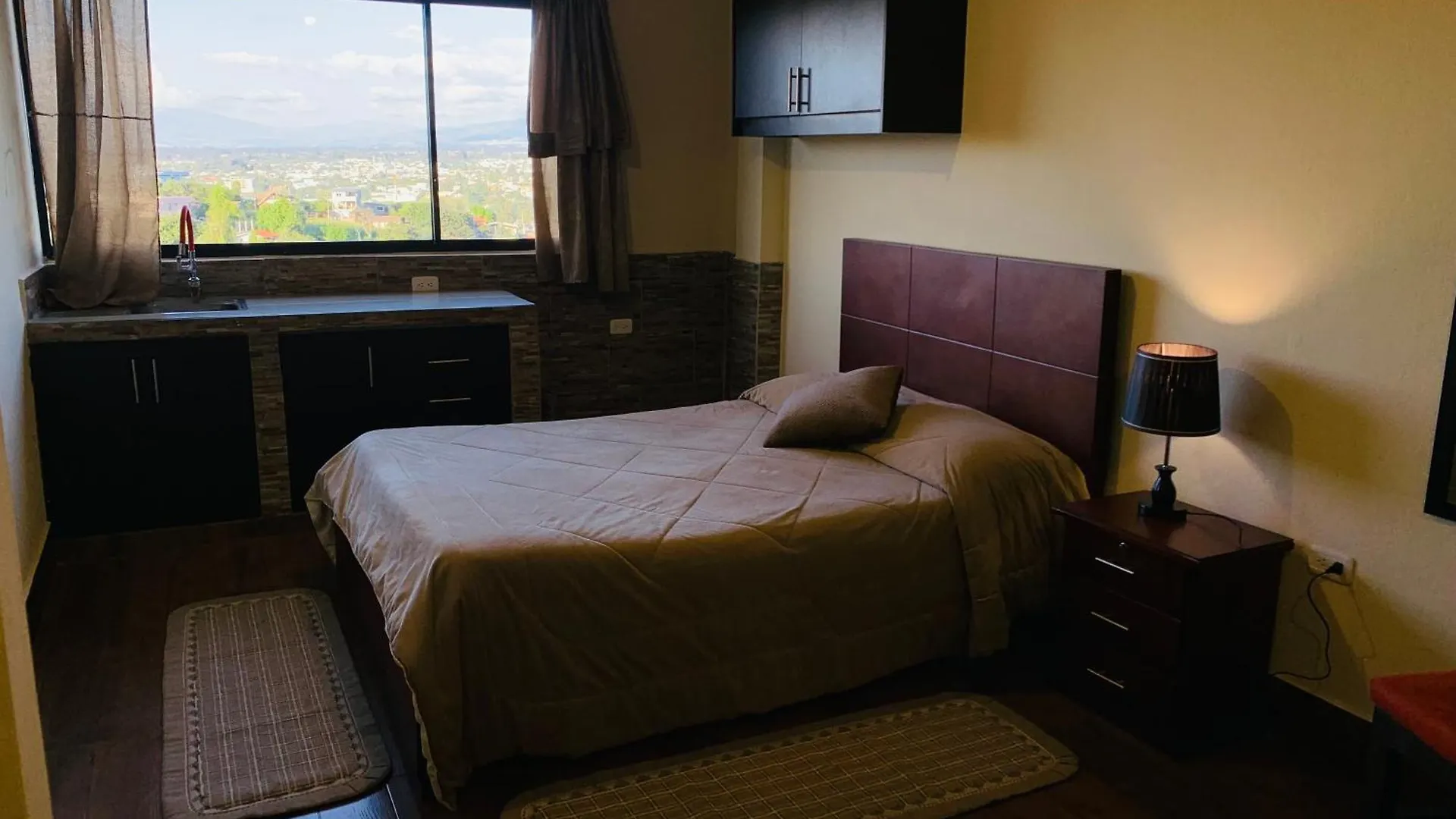 Bed & Breakfast Hostal Casa San Fernando Tumbaco Quito